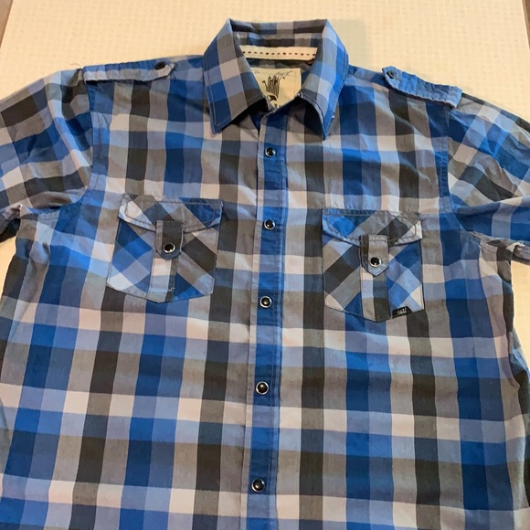 🦄Men’s button up shirt - Picture 2 of 4